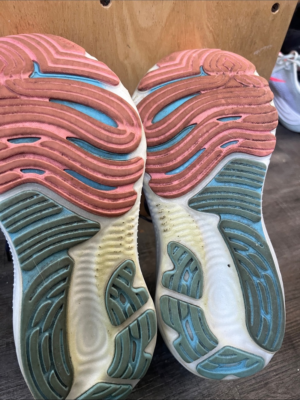 Brooks Women’s Glycerin 22 GTS size 9.5 - Picture 5 of 7